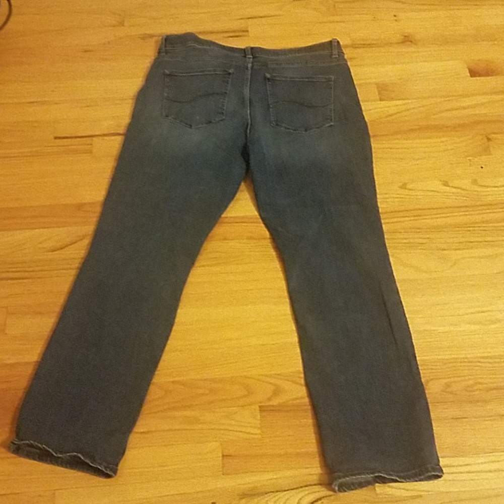 Used jeans - Picture 2 of 4